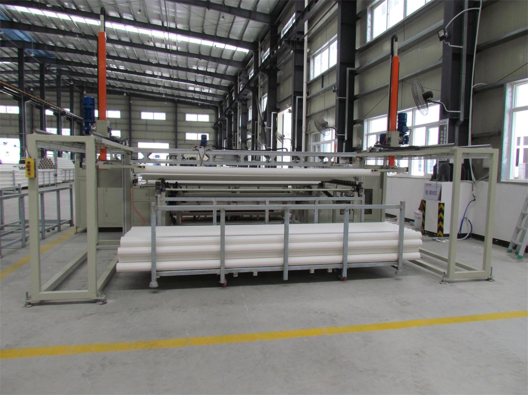 管材包(bāo)裝機